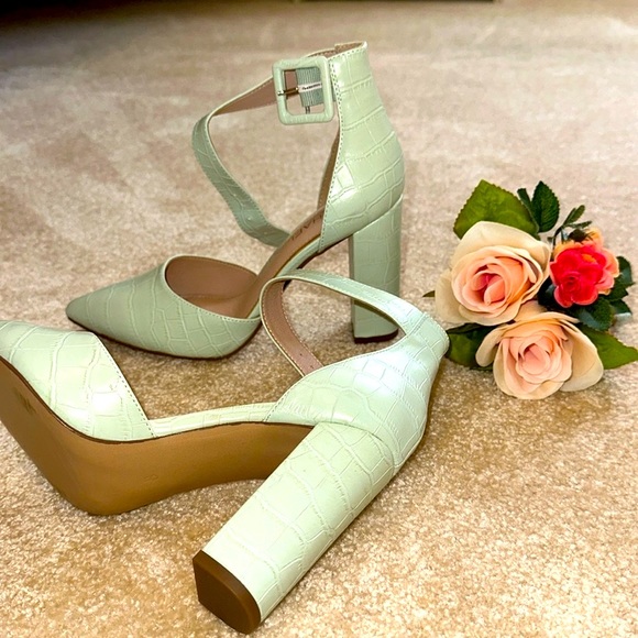 ROMINA Heels - Picture 7 of 7